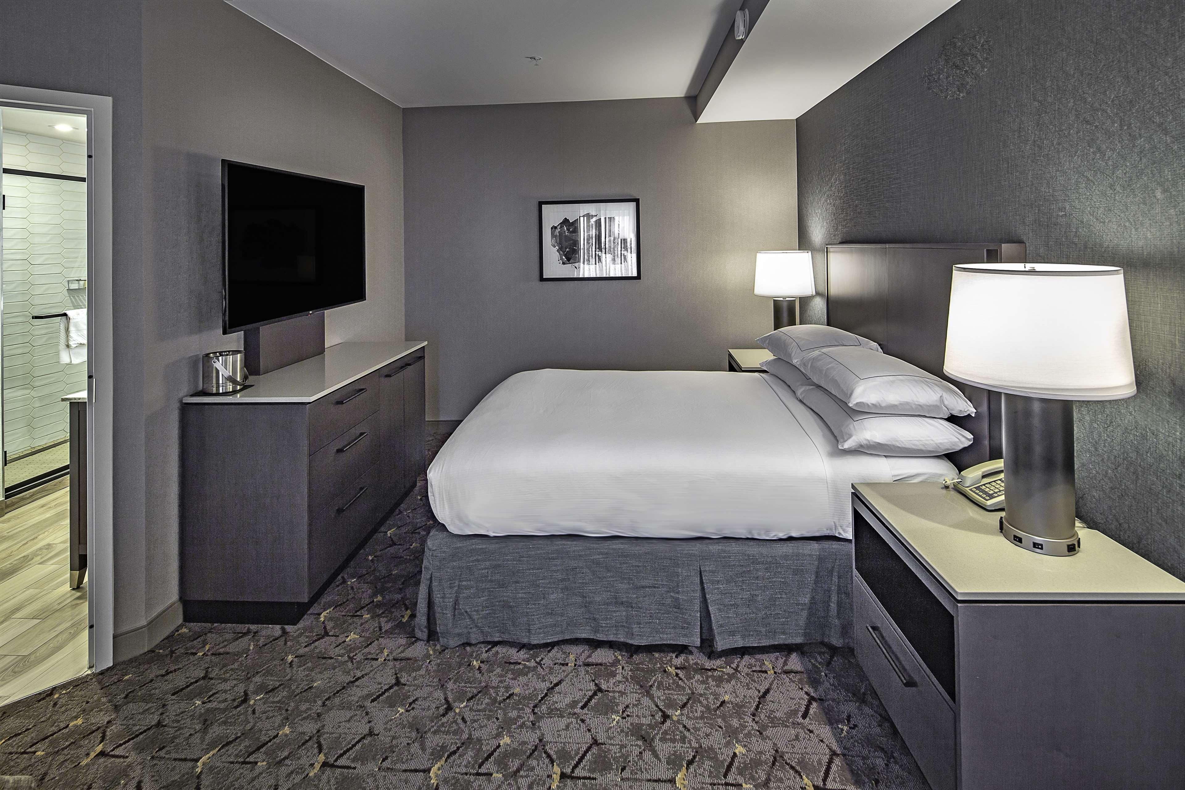 Hotel Doubletree By Hilton Modesto Exteriér fotografie