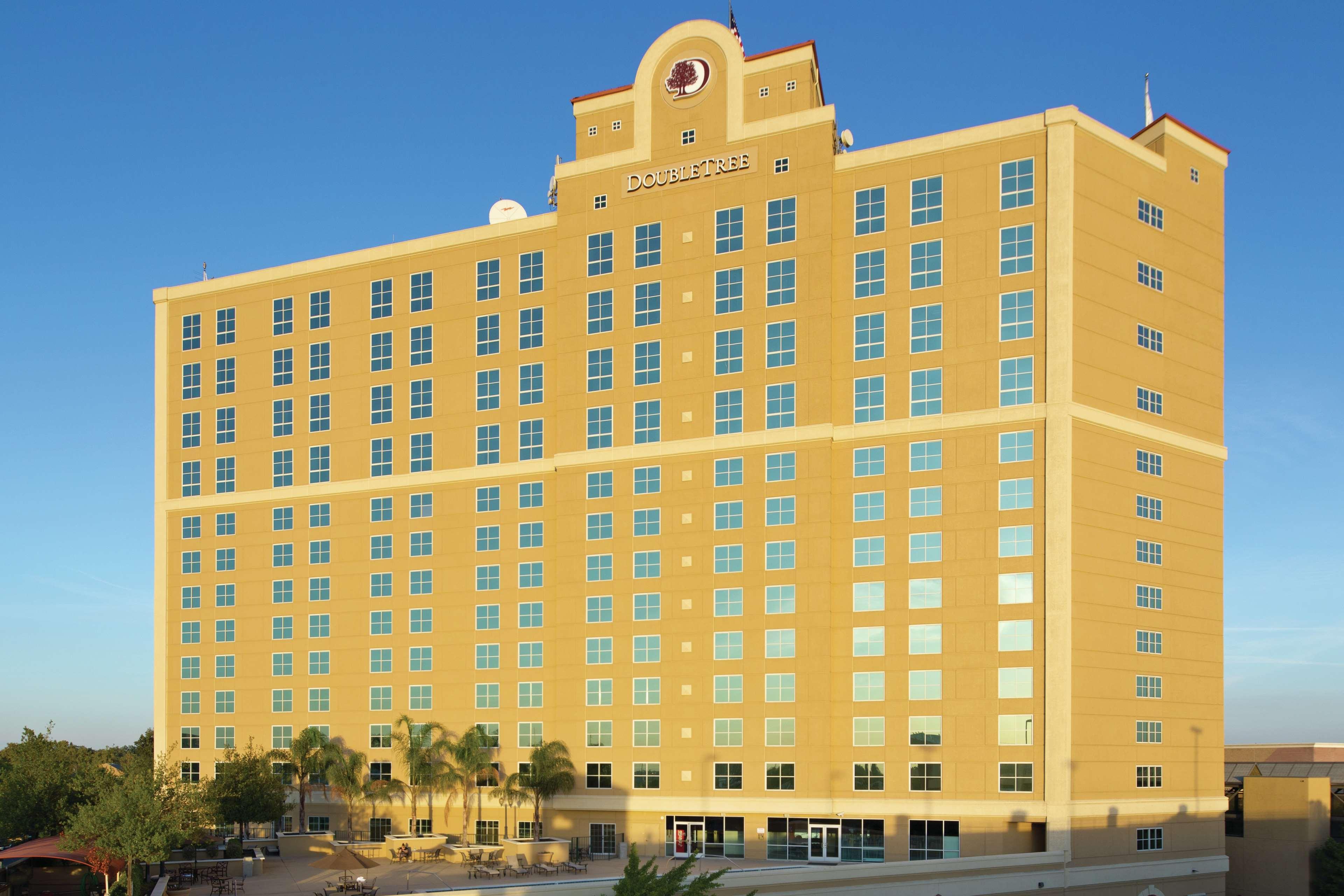 Hotel Doubletree By Hilton Modesto Exteriér fotografie