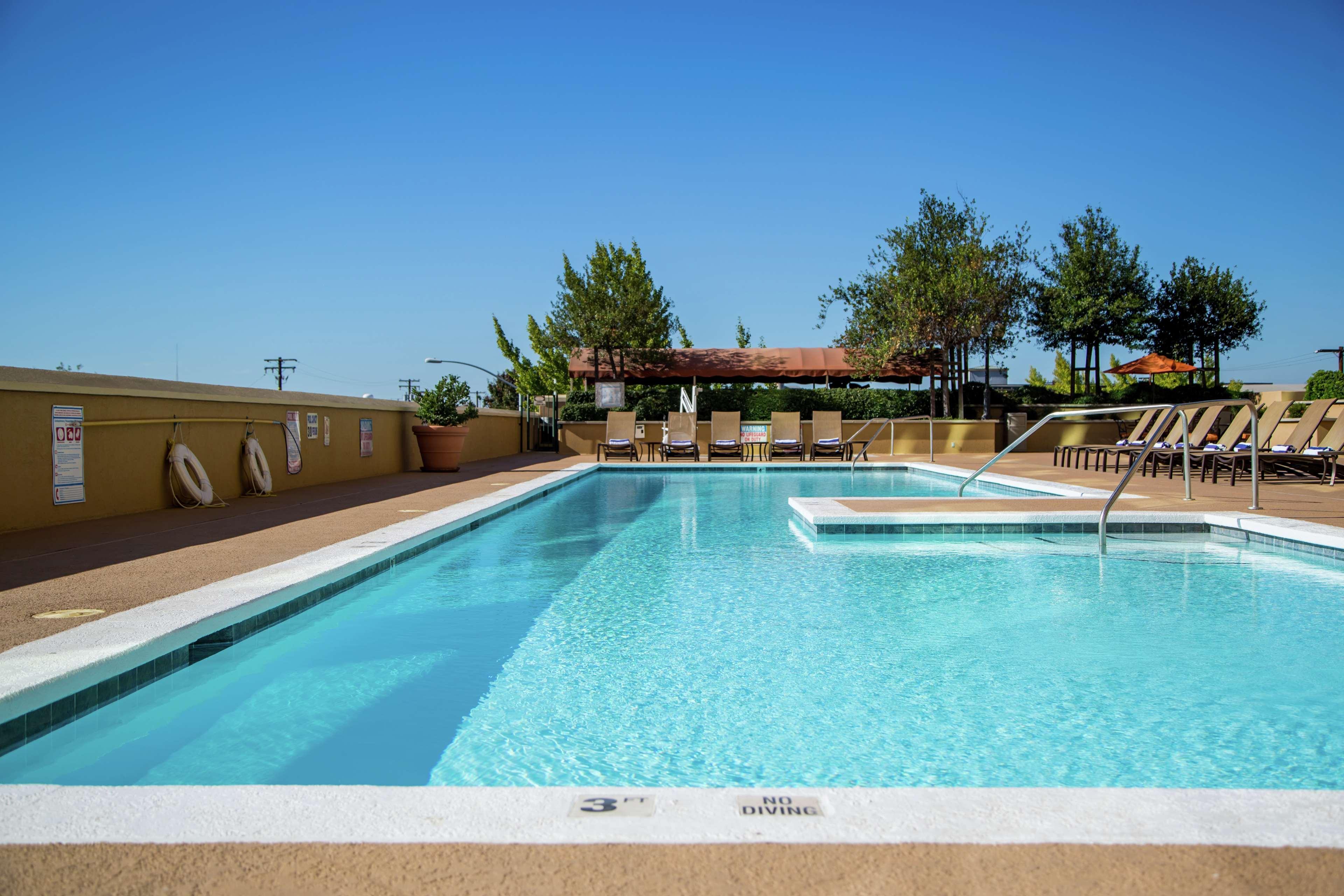Hotel Doubletree By Hilton Modesto Exteriér fotografie