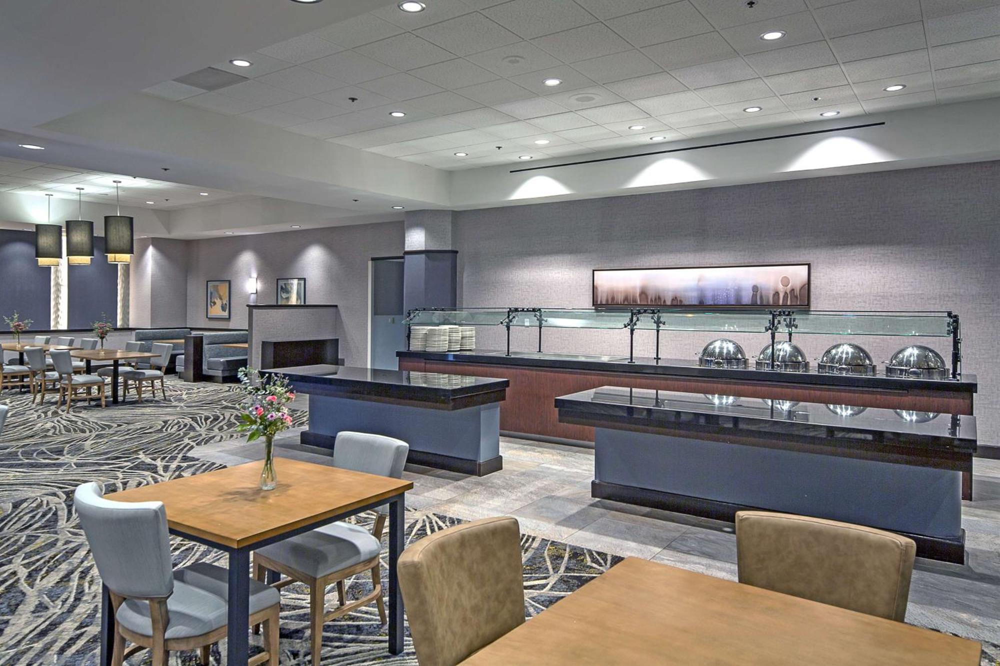Hotel Doubletree By Hilton Modesto Exteriér fotografie