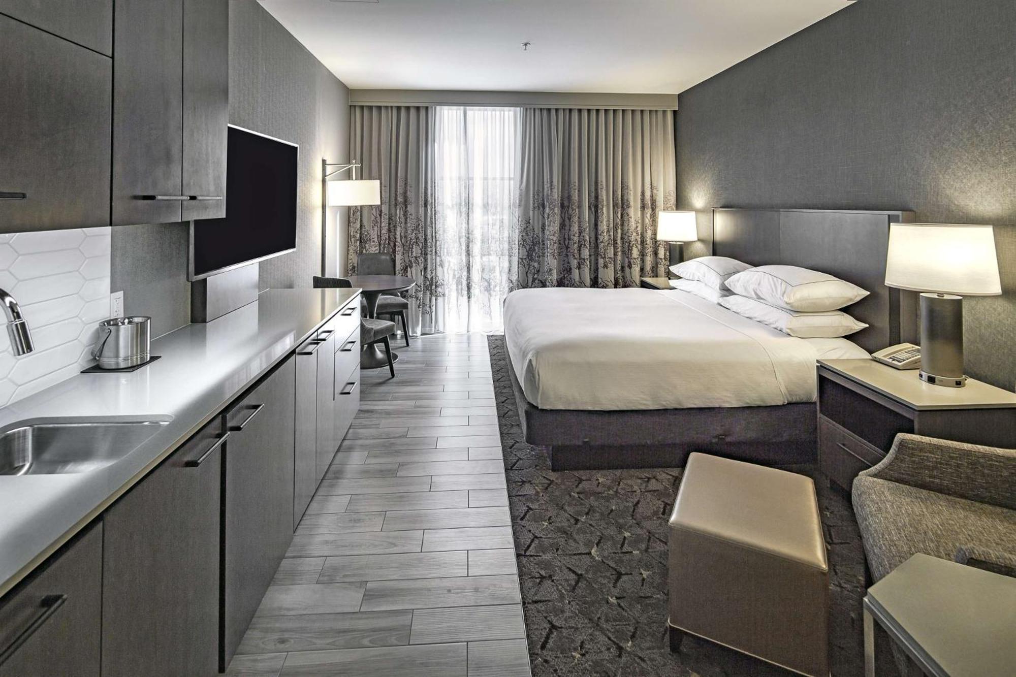 Hotel Doubletree By Hilton Modesto Exteriér fotografie